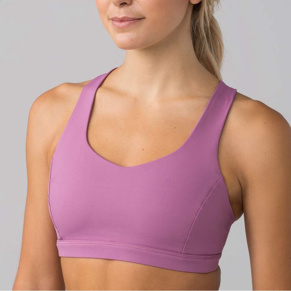 Lululemon Free to be Serene bra - Velvet Dust